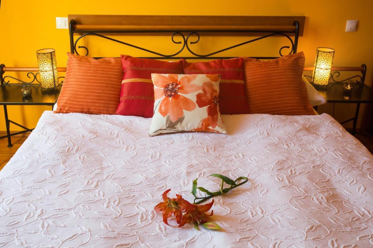 Design Hotel Romantick Тршебонь Экстерьер фото