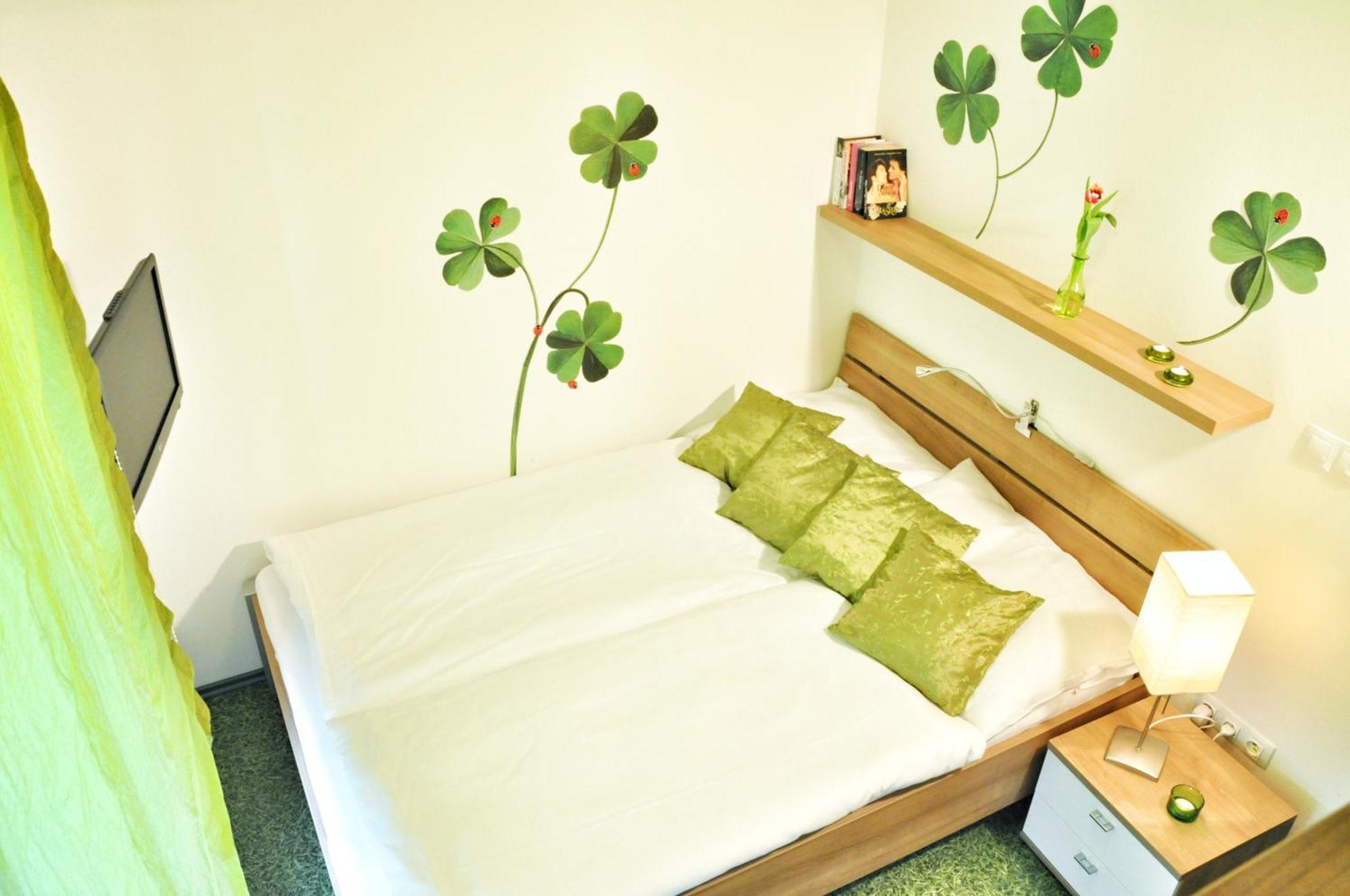 Design Hotel Romantick Тршебонь Номер фото