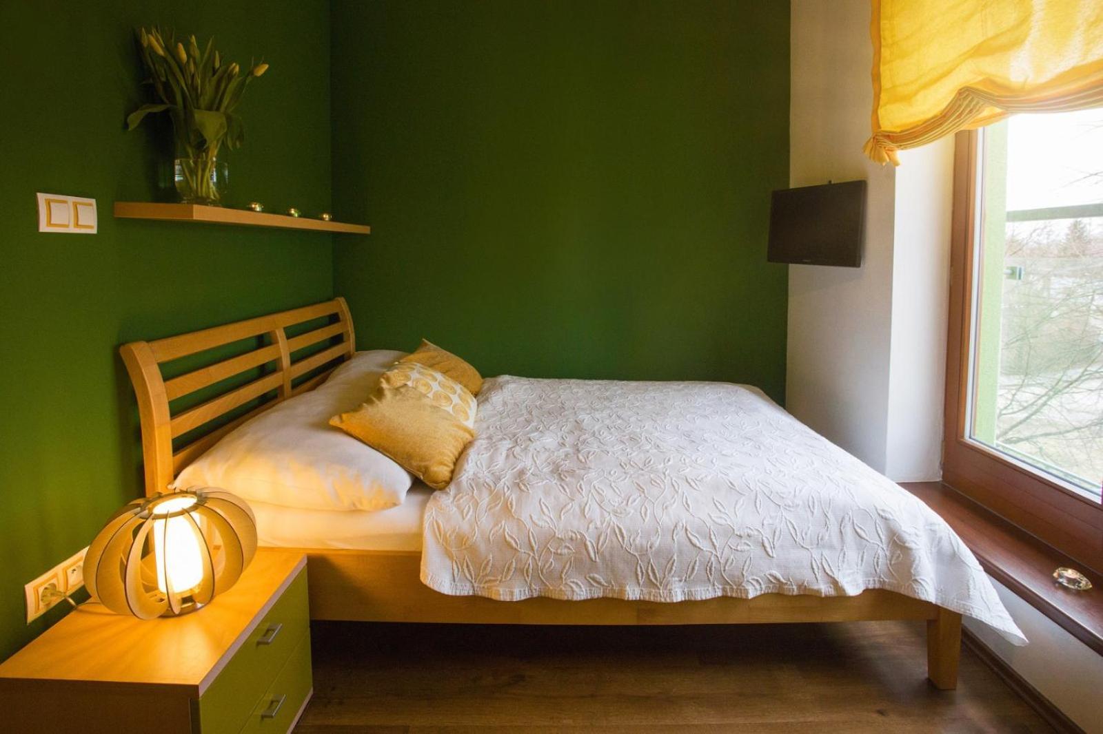 Design Hotel Romantick Тршебонь Экстерьер фото
