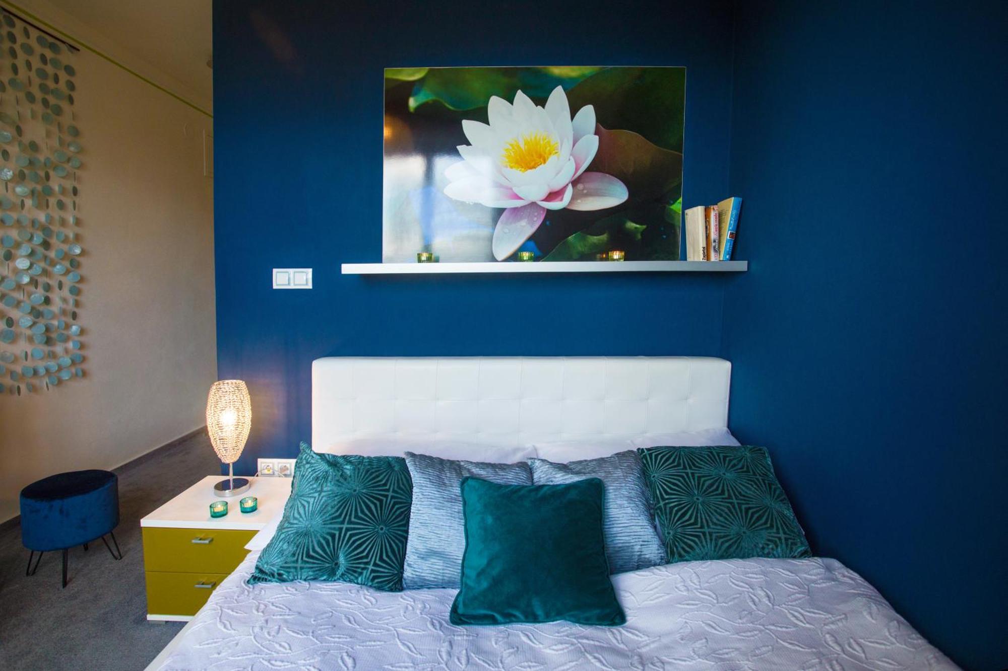 Design Hotel Romantick Тршебонь Экстерьер фото
